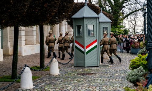 Soldiers leaving the guard